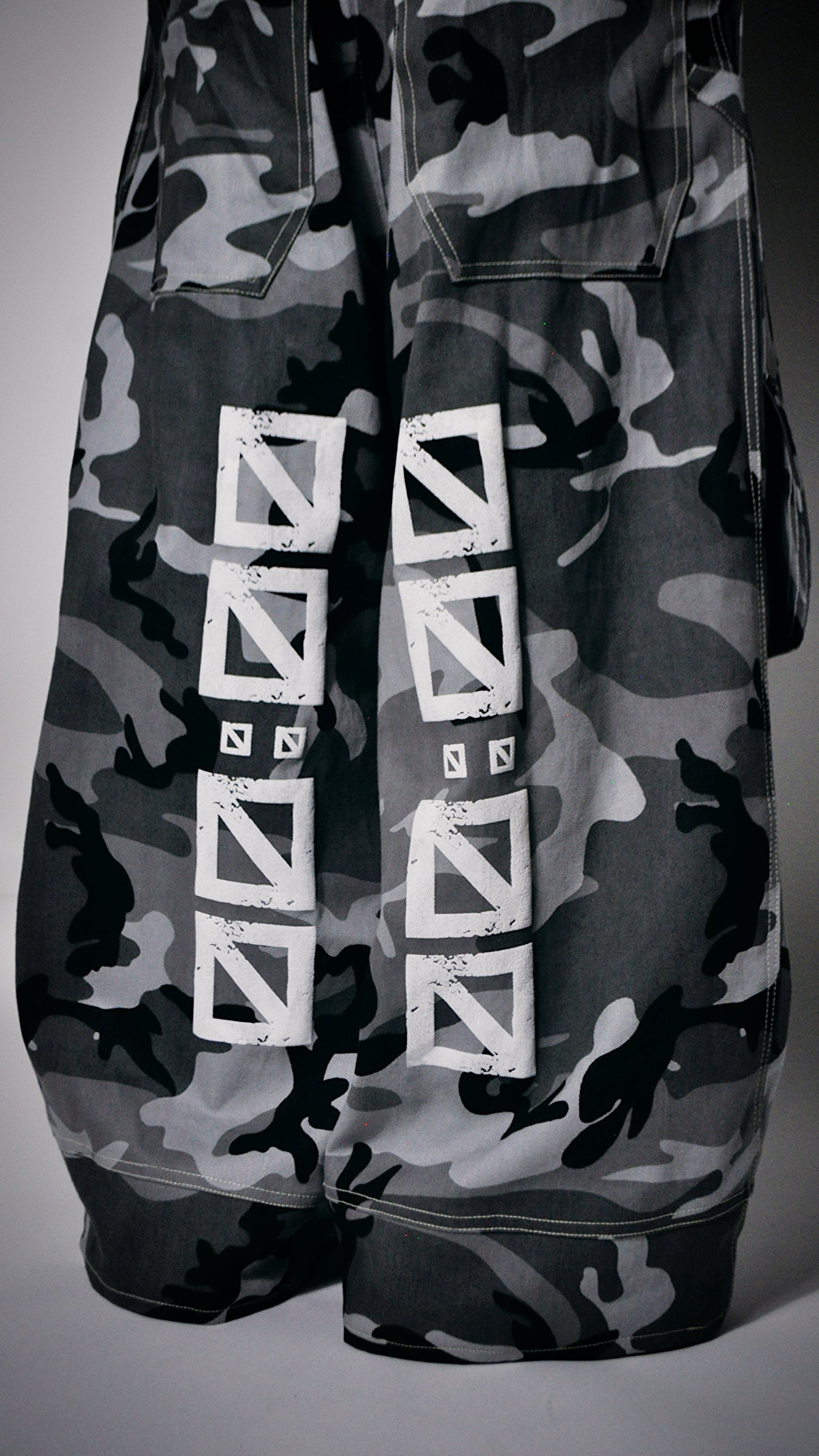 CAM00:00 PANTS {TK x DP}