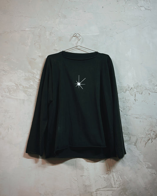 CUT-NECK LOG00:000 SHIRT