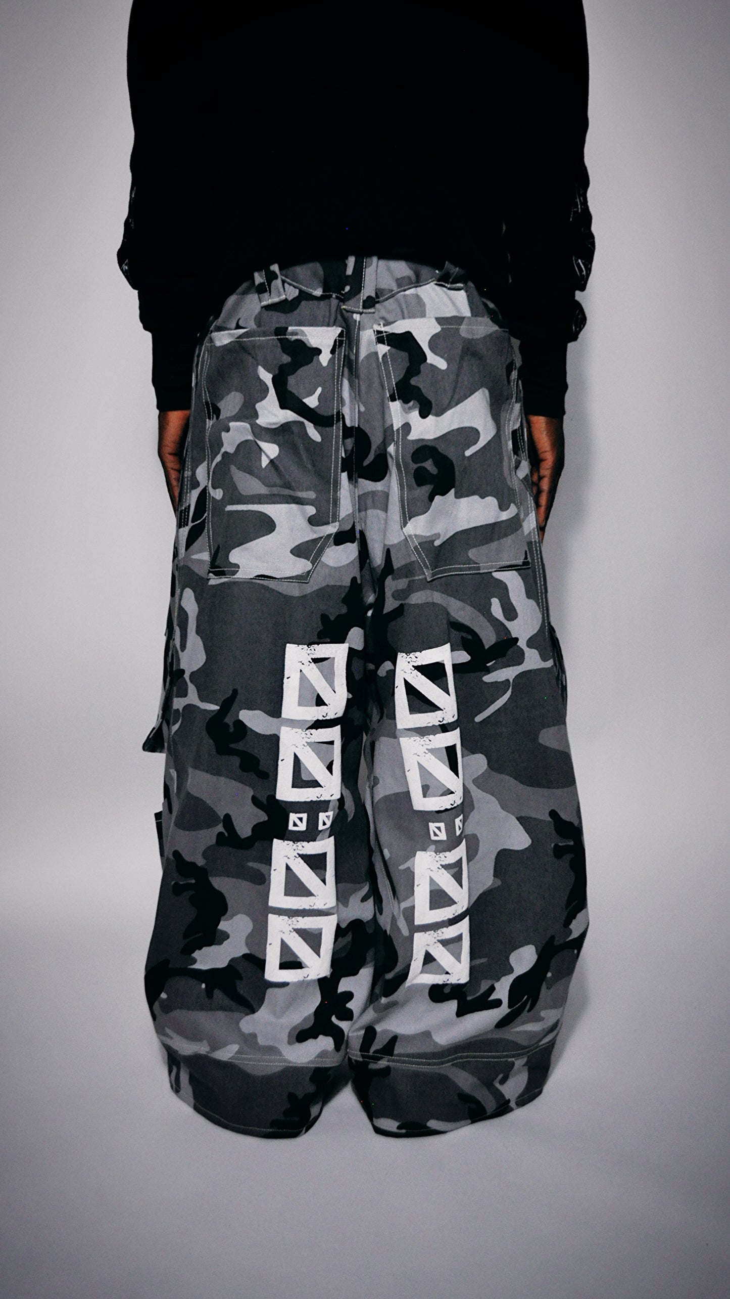 CAM00:00 PANTS {TK x DP}