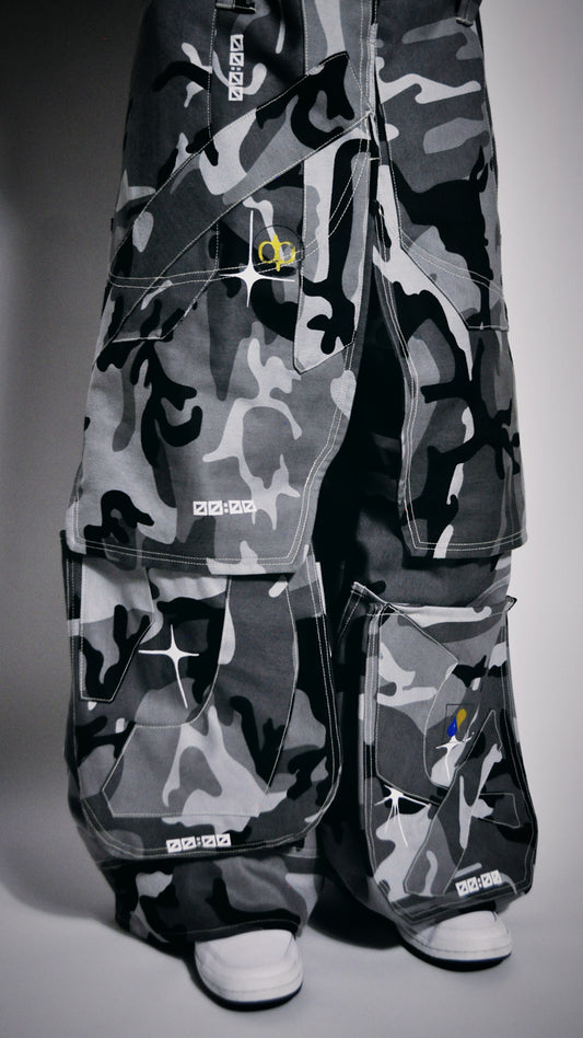 CAM00:00 PANTS {TK x DP}